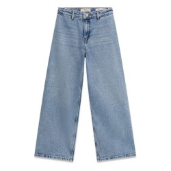 Дънки Guess за момиче с лого на задния джоб
